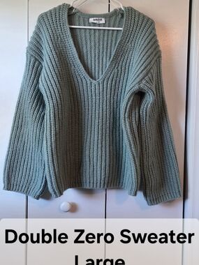 DOUBLE ZERO SWEATER